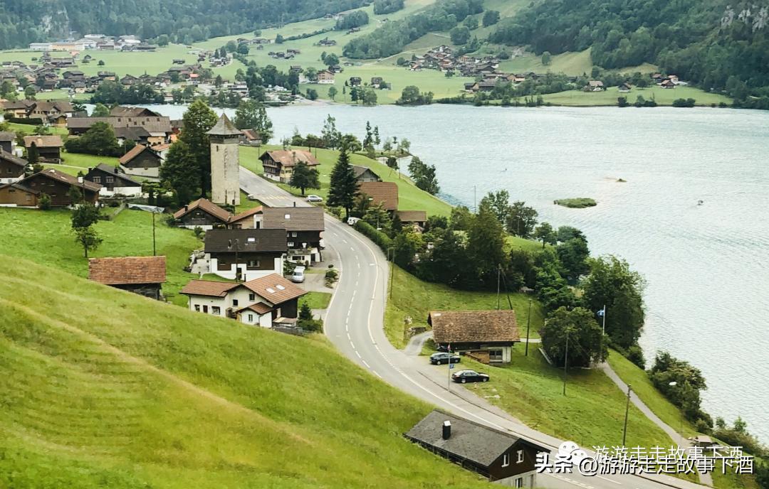 欧洲瑞士旅游线路,卢塞恩金色山口观光火车