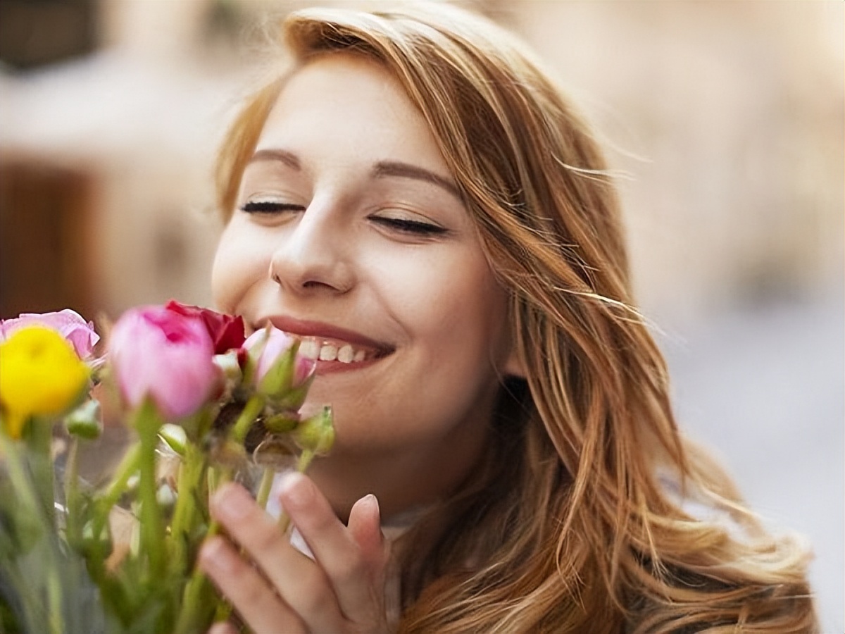 女人在排卵期有什么感觉和症状,揭秘女性排卵期的几大迹象