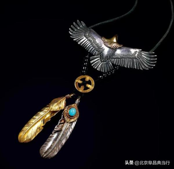 没错这就是享誉全球的高级印第安银饰-Goro’s