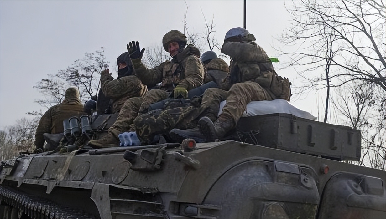 巴赫穆特是否是俄乌最后一战,乌军尝试反攻巴赫穆特与俄军激战