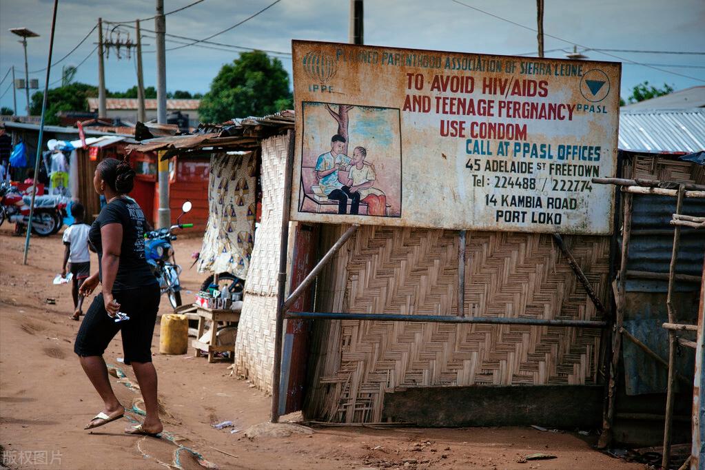 船到丹麦船员体会当地人的生活,去塞拉利昂