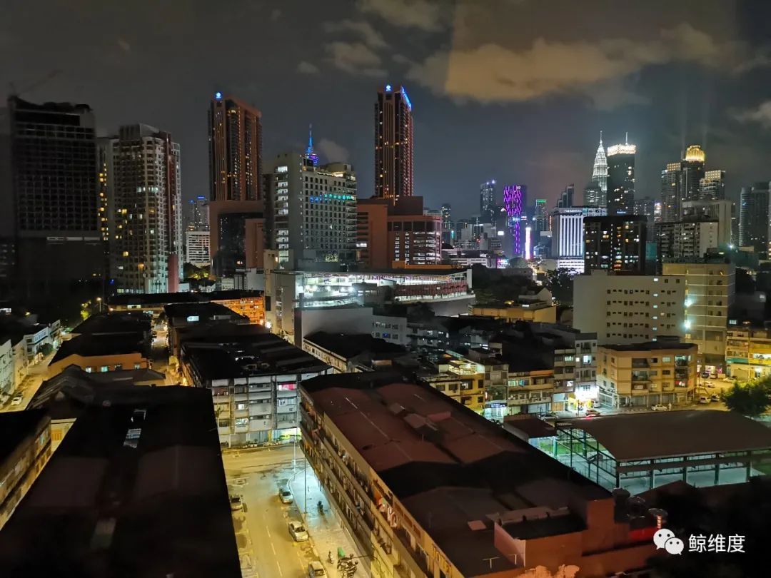 新能源汽车潮,新能源车企井喷