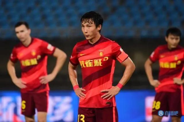 中超豪门3巨头,中超三巨头