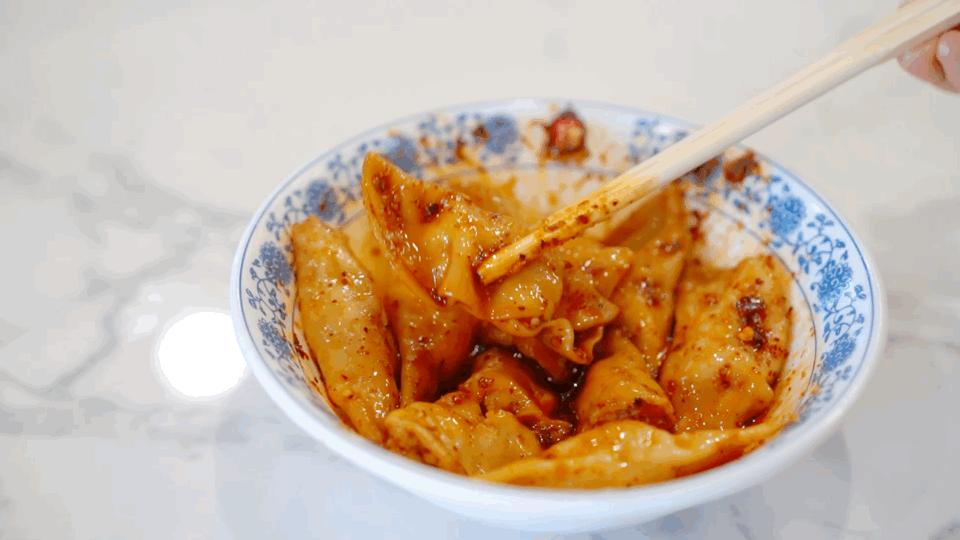 来成都必吃的三十种小吃,成都美食攻略十大必吃小吃排行榜