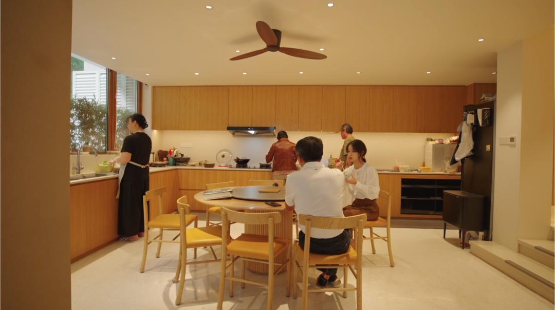 深圳一家六口给别墅装上大蚊帐,深圳一家六口别墅