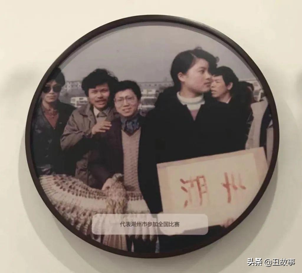 巨龙腾飞风筝的放飞现场,260米长风筝