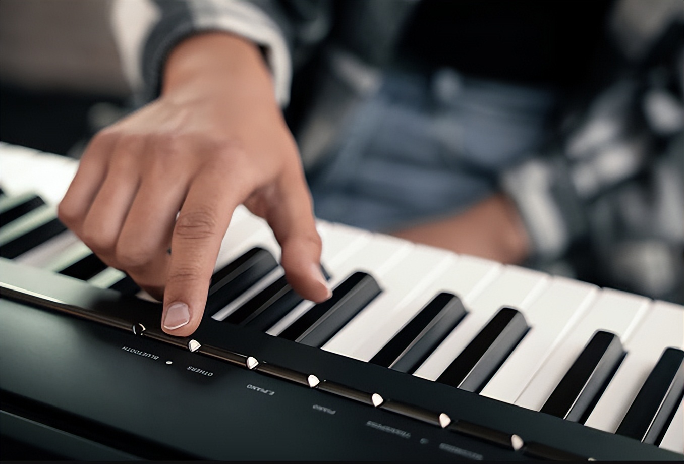 kawaies120和罗兰fp18,kawai电钢琴es120