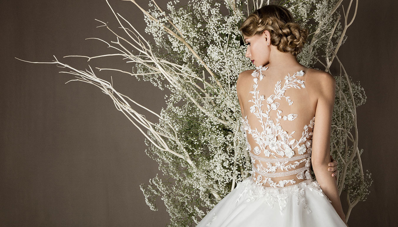 2022米兰婚纱时装周,2020米兰婚纱时装周玫瑰婚纱