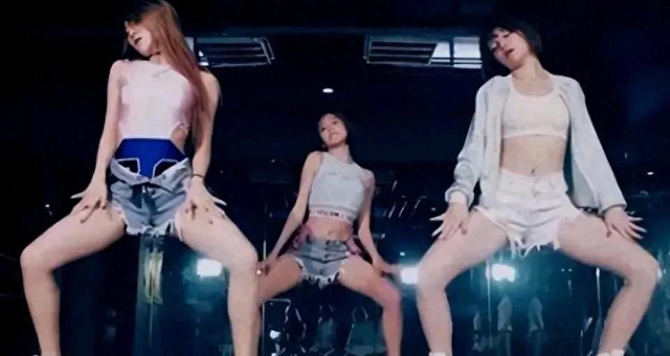 一场疯马秀，把韩国女明星遭遇的“性暴露”，彻底揭开