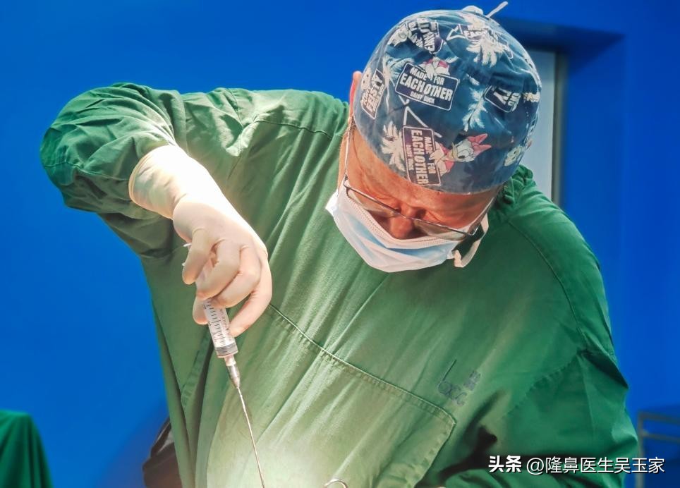 一个人，大老远的从外地跑到北京，只做“鼻翼缩小”，值不值？