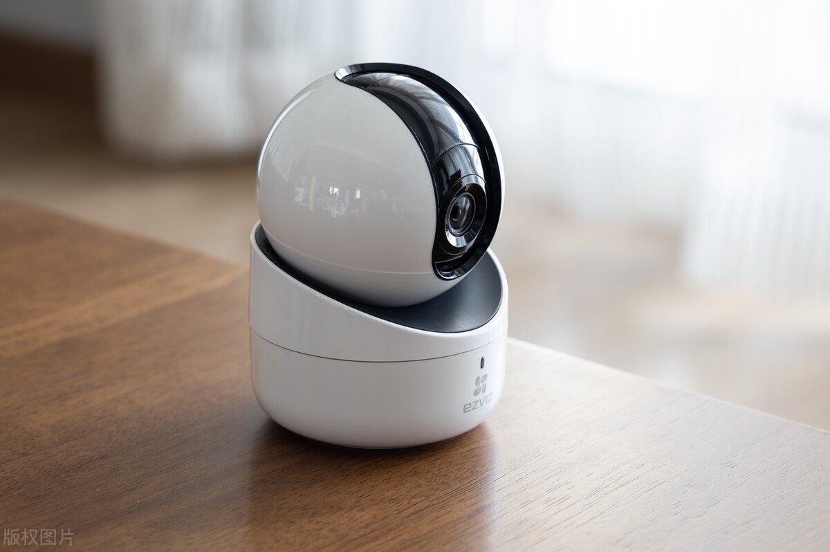 那些被送给独居老人的“人工智能孝子”“科技尽孝”礼物