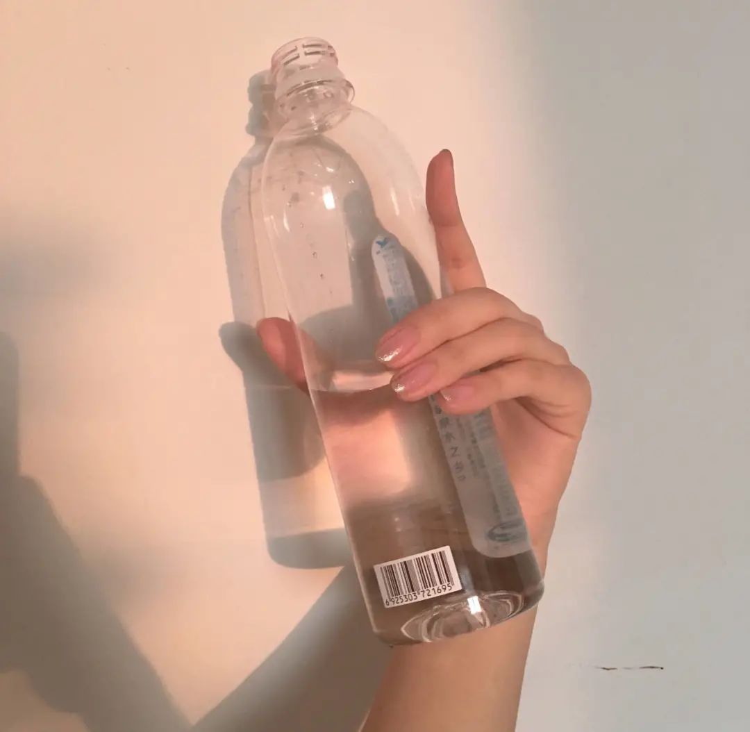 伤感朋友圈背景图,伤感朋友圈背景图片