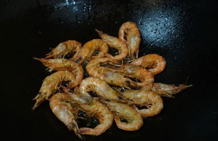 老年人别太节俭多补充这几种食物,建议中老年别太节俭多吃这五种菜