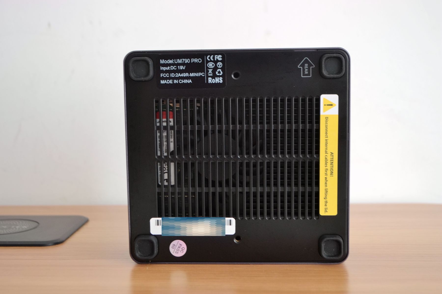 少了屏幕的迷你主机，取代台式机靠谱吗？网友：比笔记本都香