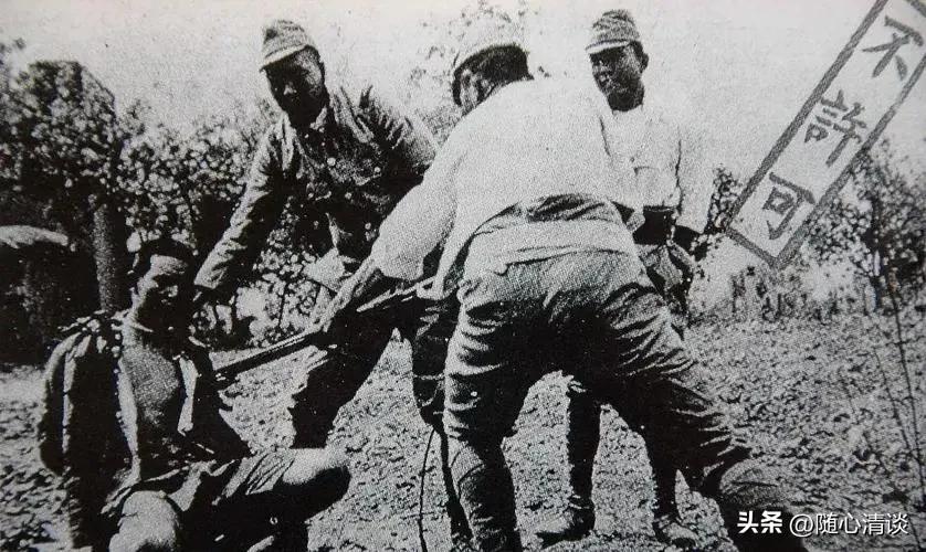 日本大屠杀南京一共杀了多少人,历史上真实的日军屠村