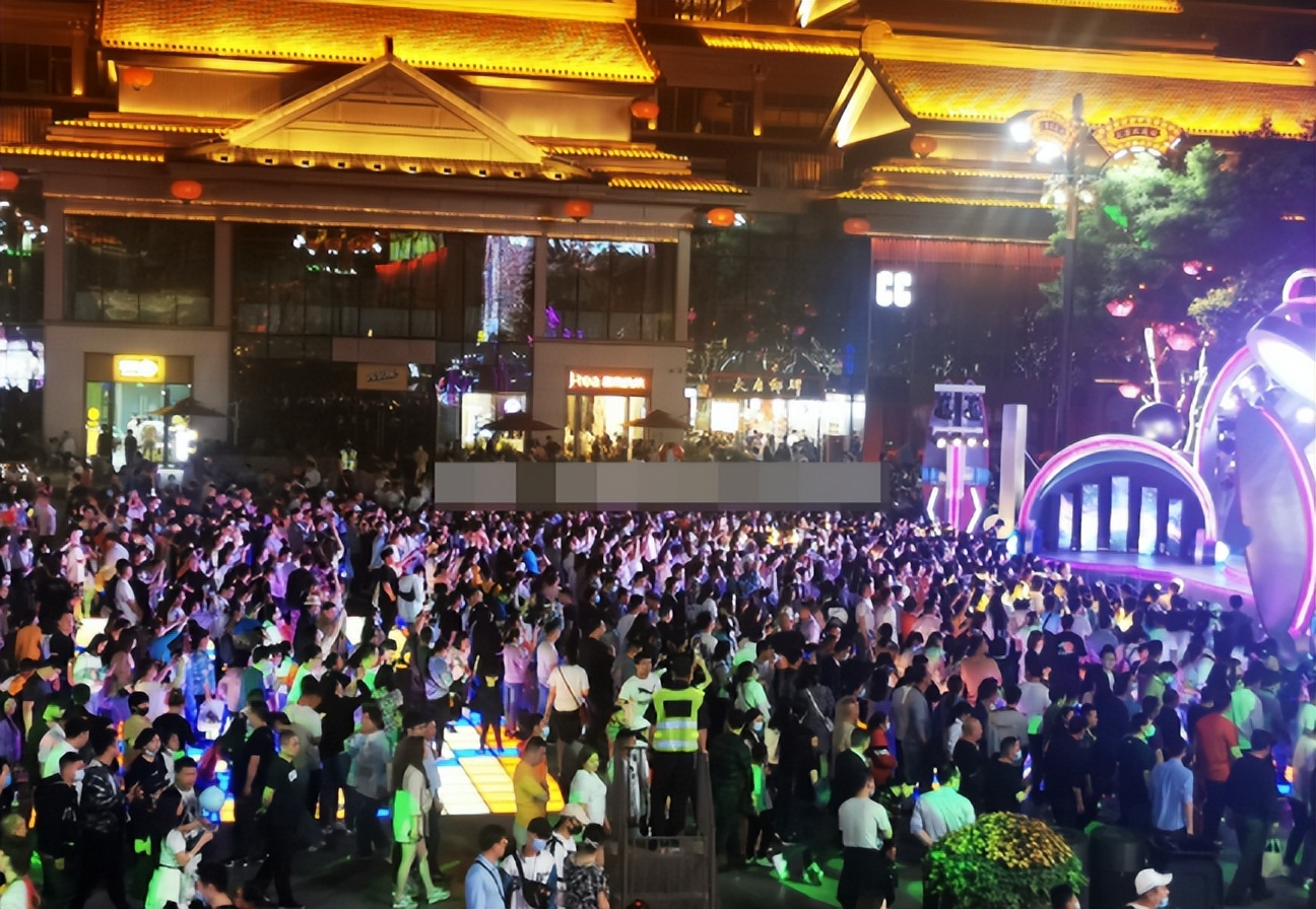 十一长假早已不像你想象中的图片,十一长假壮观景象