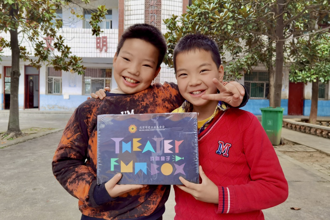 101个戏剧梦想，一个一个飞出了课堂