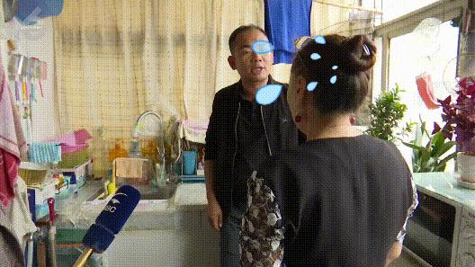 大妈被冤枉常常“高空抛物”，罪魁祸首居然要靠气球收拾？