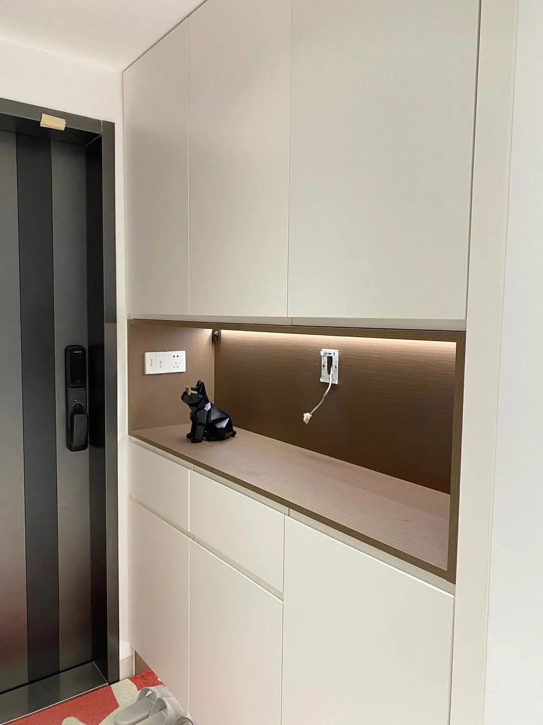 进门玄关带鞋柜,窄玄关鞋柜设计