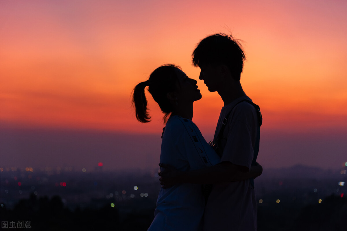 如果爱上了一个处女座会怎样,处女座如果喜欢上一个人该怎么办