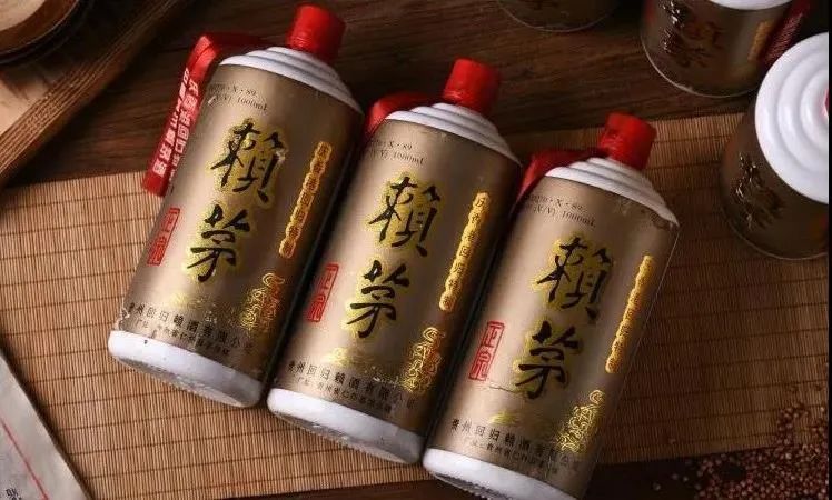 97年赖茅酒庆香港回归特制多少钱,庆香港回归特制赖茅酒1000ml价格