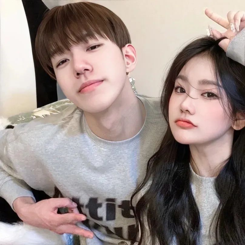 关于情侣日常热门文案短句有哪些,情侣60天文案短句干净