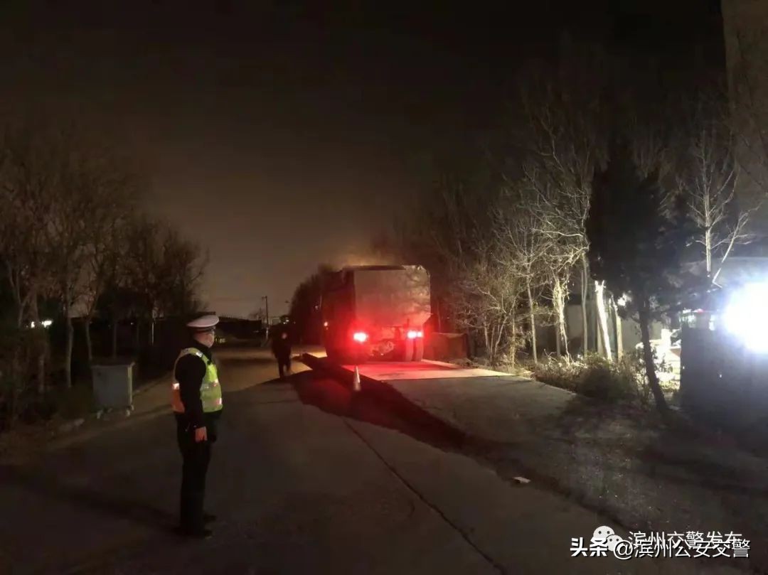 超载罚款1000扣6分管多久,超载罚款200扣一分是超载多少范围