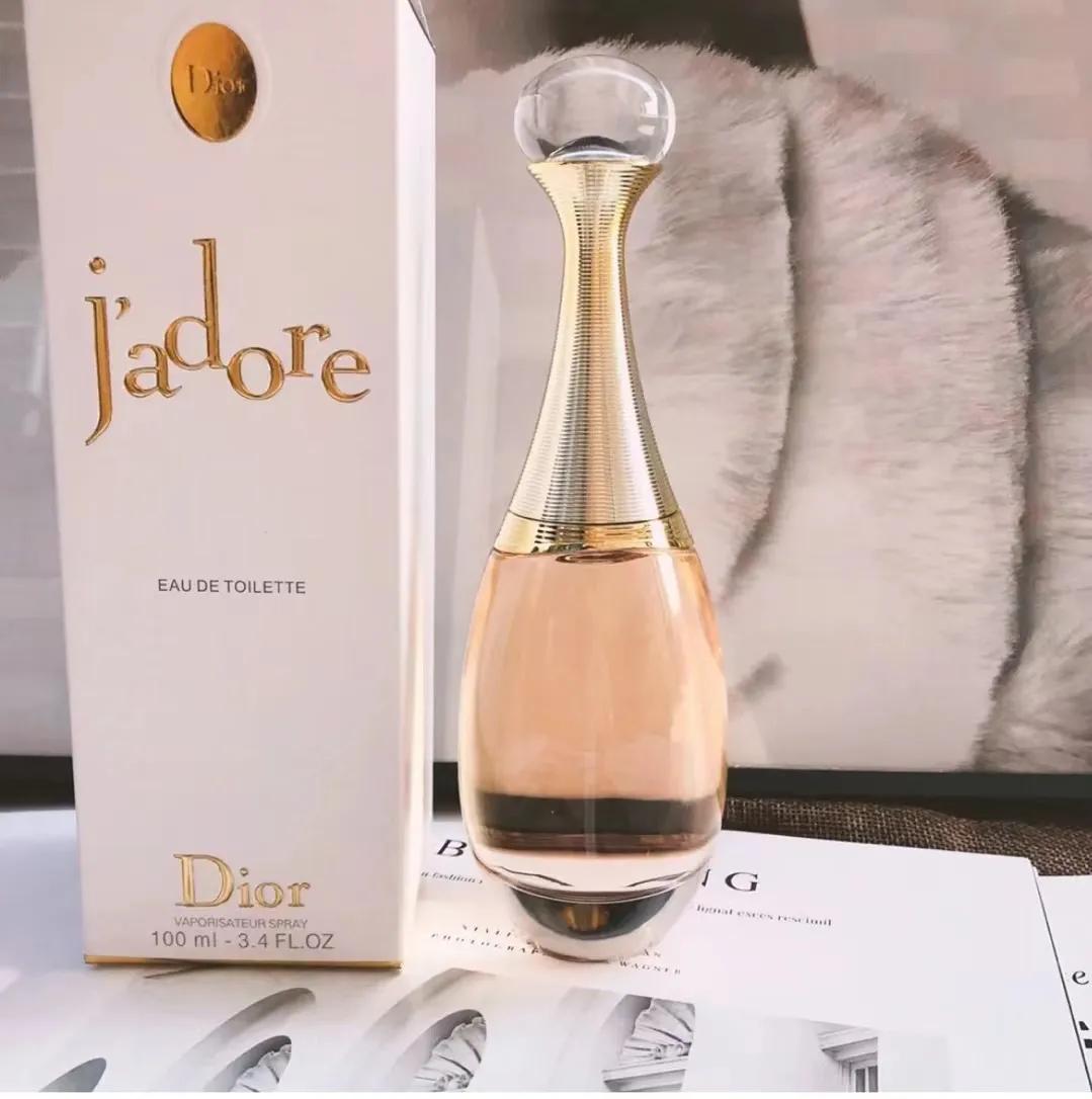 适合女生用的淡花果香调的香水,清新活力淡香水推荐女生用的