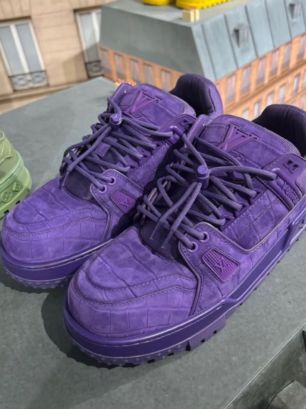 trainer鳄鱼纹,胖trainer白色开箱