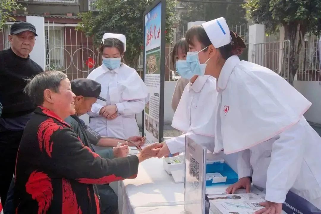 新春走基层送上门的温暖,新春走基层送温暖视频