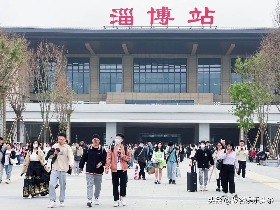 淄博烧烤出圈后当地人的想法,淄博烧烤火出圈网友如何评论