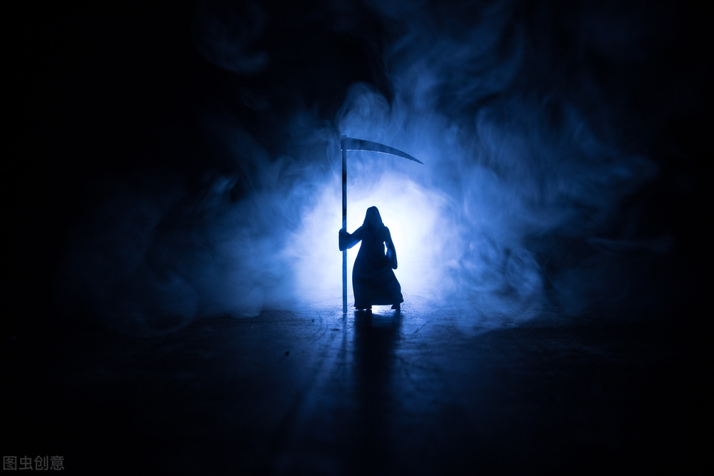 西方万圣节和中国鬼节的区别,西方鬼节万圣节视频