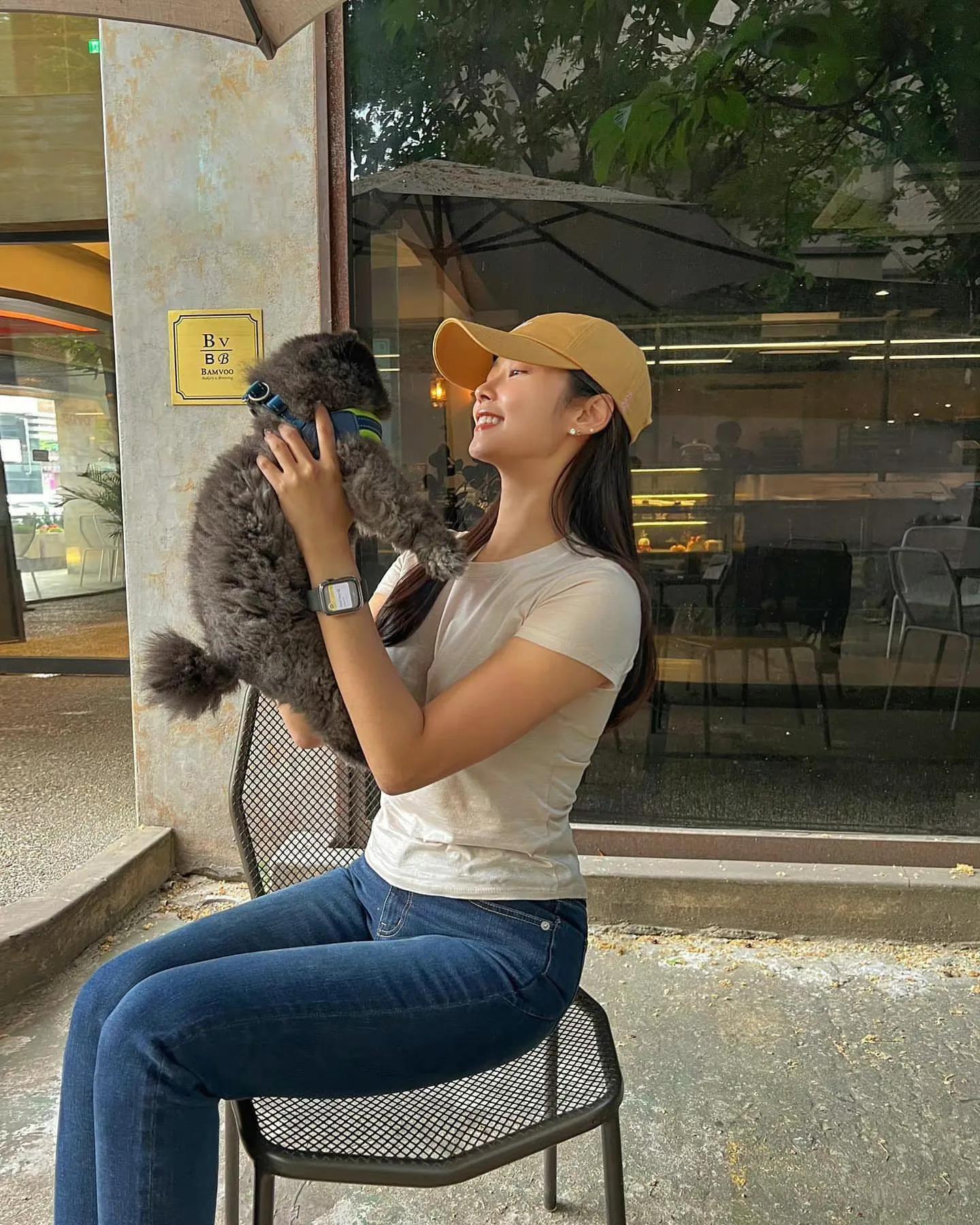 韩国美女金娜熙写真,韩国模特金智熙写真