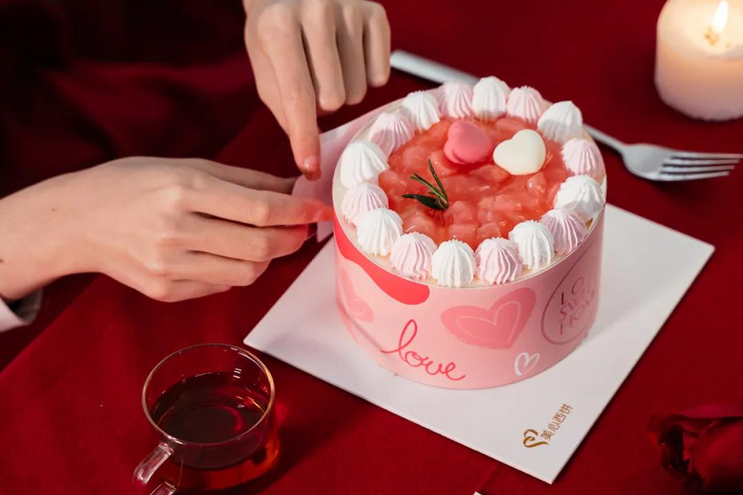适合做情人节的蛋糕,情人节爆浆蛋糕