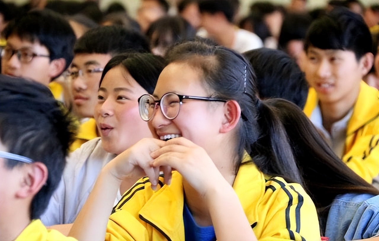 专科读完就失业的五个专业,专科最难找工作的十大专业