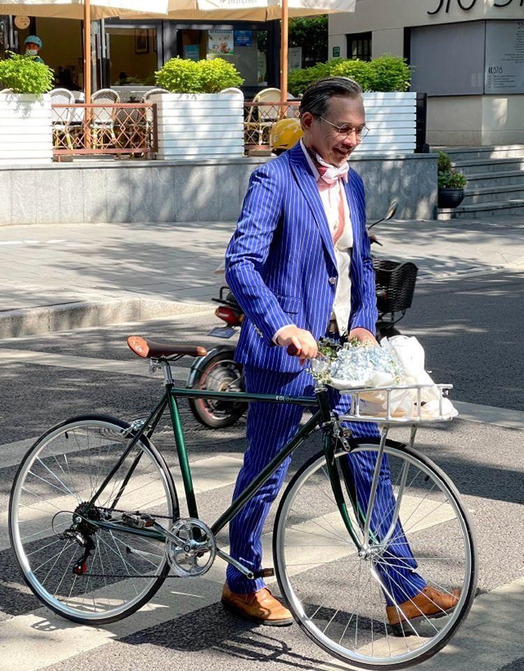 男性不显老的秘诀,适合中老年人的卷发男性