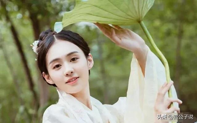 7位天生“眼窝深”的女星，深邃迷人和疲惫显老，差距一目了然