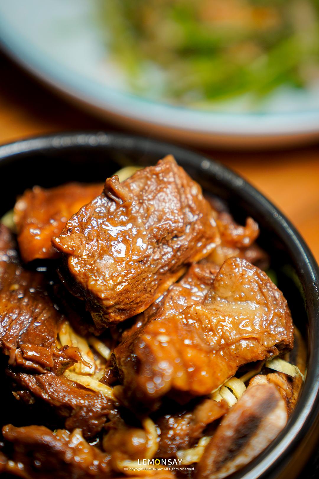 朋友总是把我挂在嘴边怎么办,朋友老是把你赚钱多挂嘴边