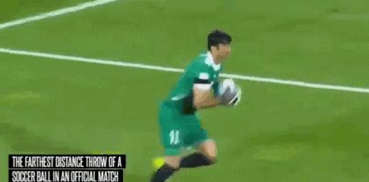 波斯铁骑守门人:险被童年埋葬的人生,4年后再见