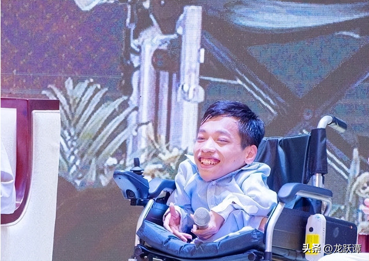 韬环鍗冧嚎鐨勫瘜璞潗杞濞跺コ绉樹功,90鍘樼背琚栫弽鎬昏