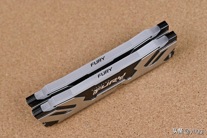 黑金全塔海景房——ROGZ790HERO+4080猛禽+追风者NV7装机展示