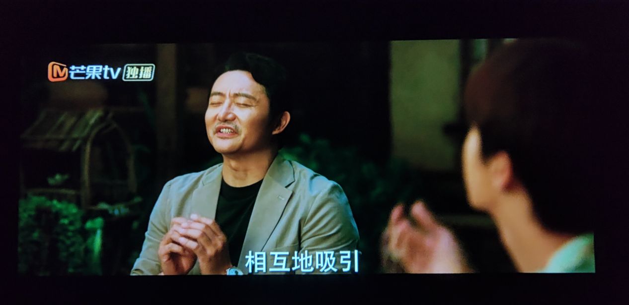 投影仪开箱测评500元以下,投影仪开箱100元