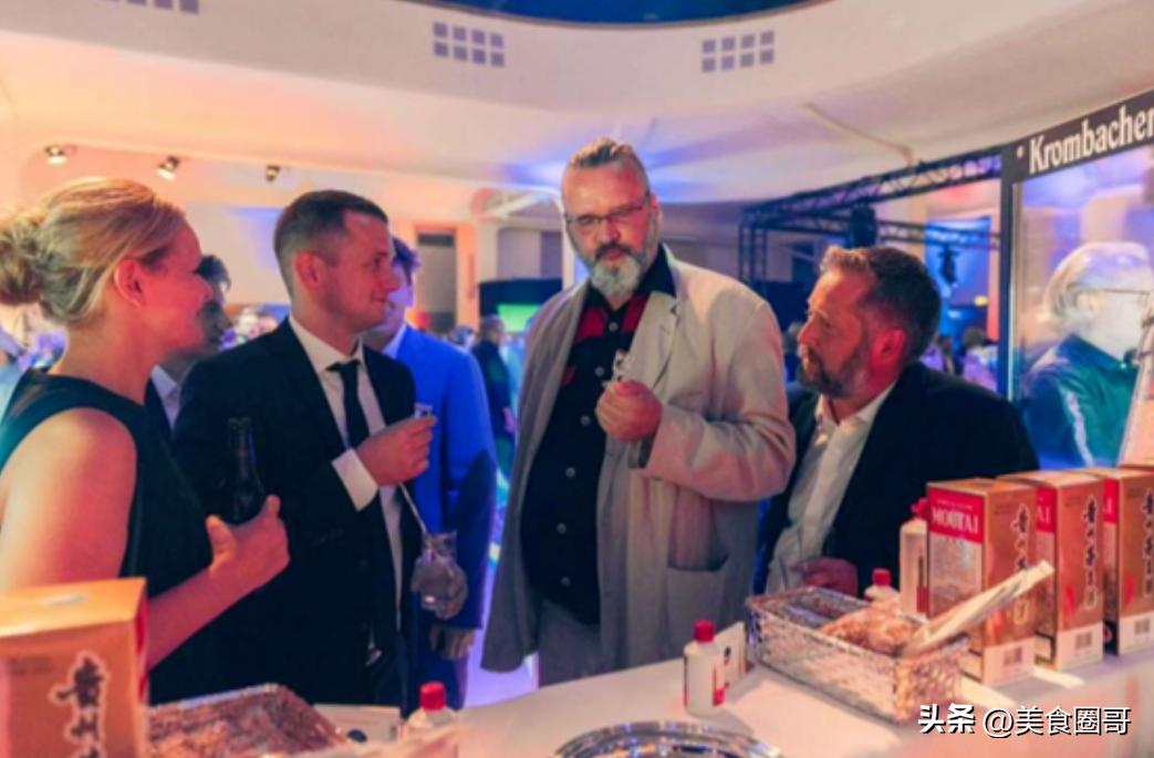 85年铁盖茅台外销和内销区别 (出口茅台和内销茅台有什么区别)