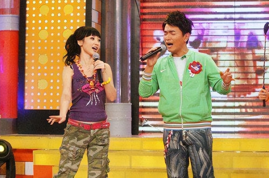 “胸前有料”柳岩：因伴娘门身败名裂，得罪陈凯歌被王思聪骂无脑