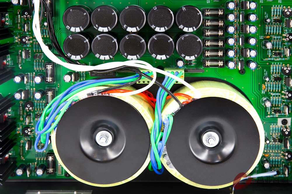 法国珊瑚礁am200纯后级,法国珊瑚礁in50功放评测