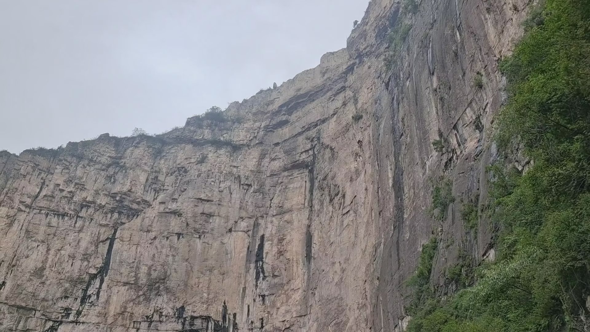 太行山脉徒步穿越,南太行十字岭徒步王莽岭