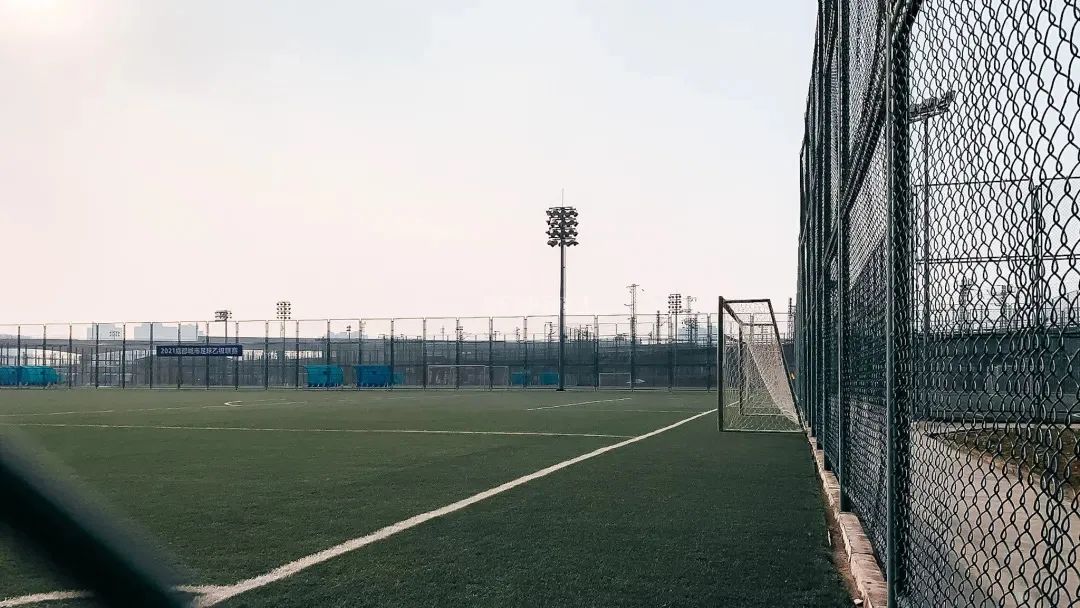 成都成华区城东体育公园,体育公园和大河口哪个值得玩