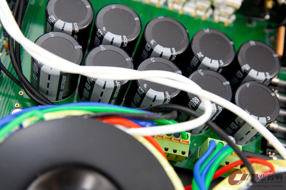 法国珊瑚礁am200纯后级,法国珊瑚礁in50功放评测