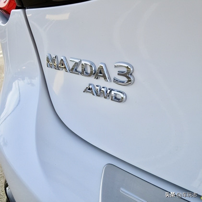 马自达3两厢版2024款,2023款马自达32.0质擎版配置