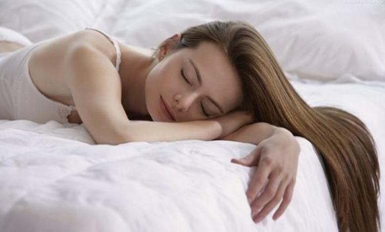 生理期同房竟沦落到做手术？女性海绵体破裂，究竟有多可怕